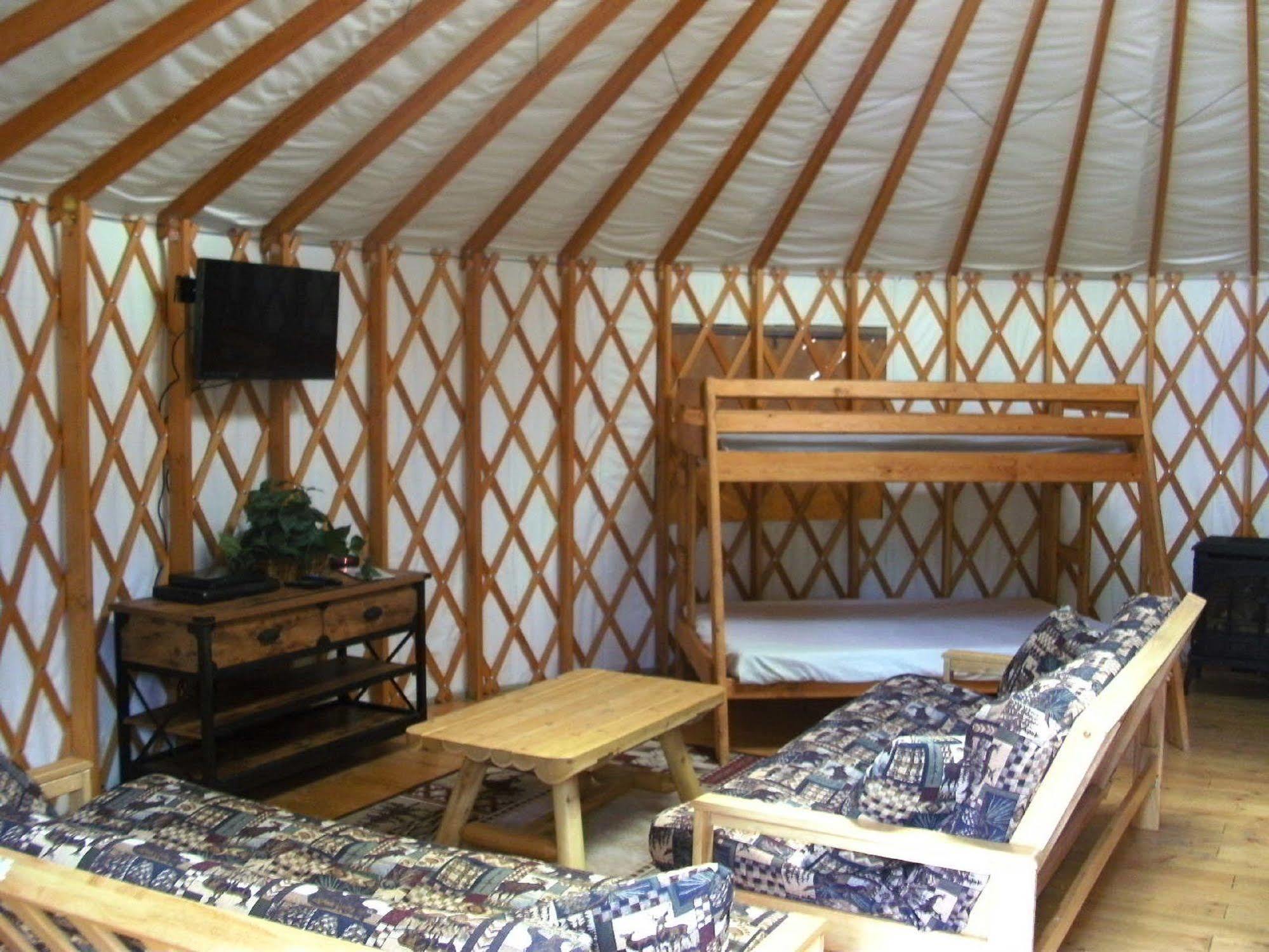 Bend-Sunriver Rv Campground Three Rivers Екстер'єр фото