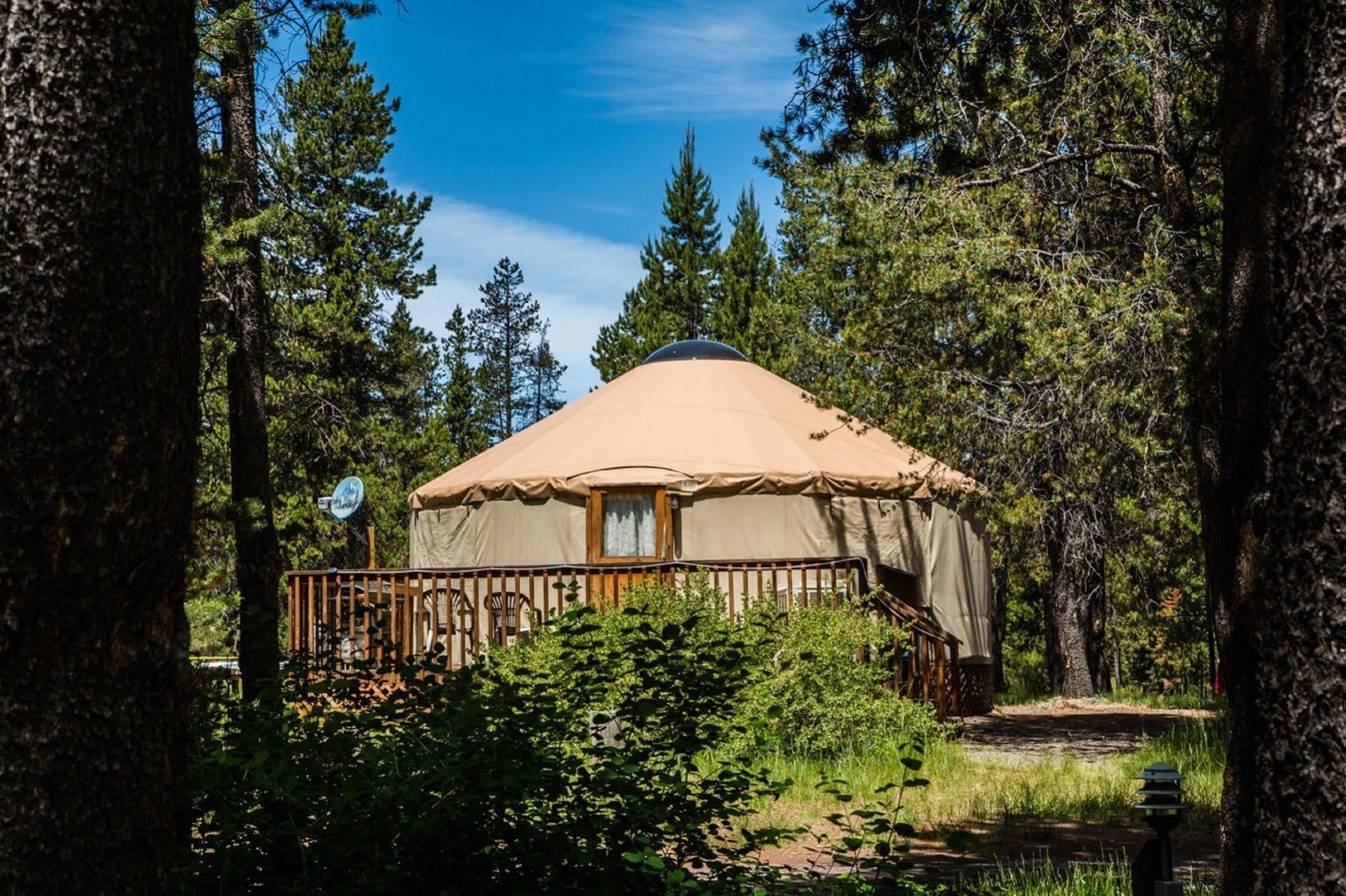 Bend-Sunriver Rv Campground Three Rivers Екстер'єр фото