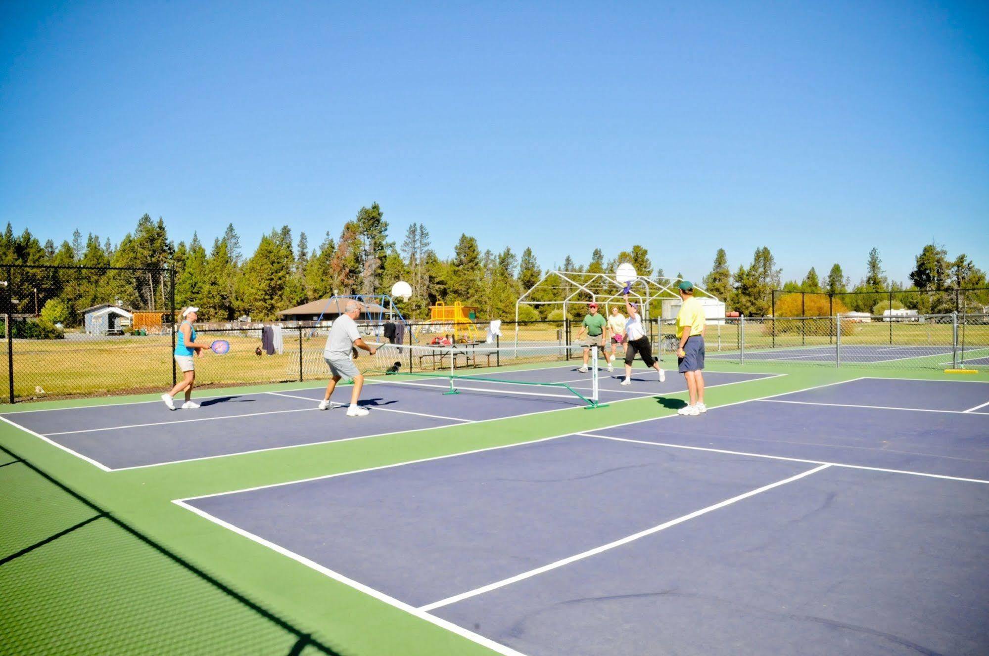 Bend-Sunriver Rv Campground Three Rivers Екстер'єр фото